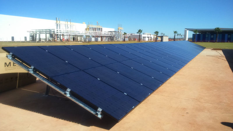 Foto de paineis solares First Energy - energia solar para empresas