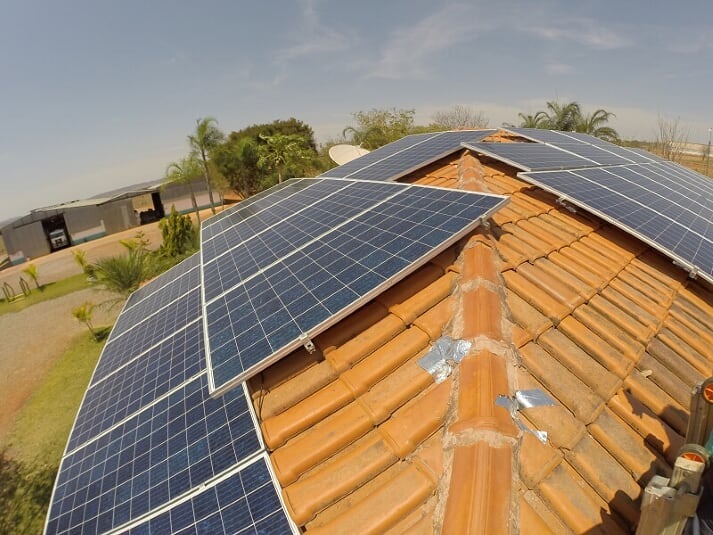 First Energy Paineis Solares Energia Solar Fotovoltaica INPEV UNAI 2